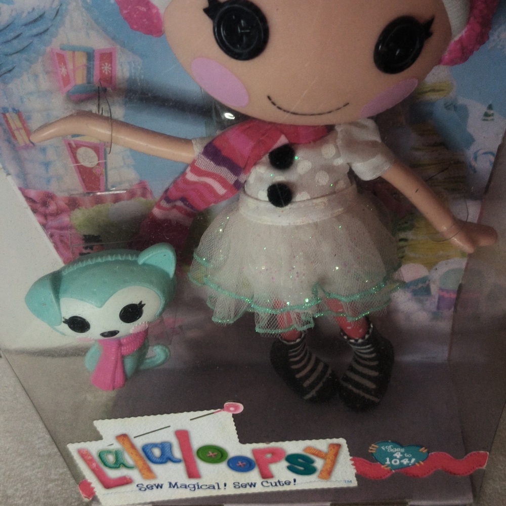 Lalaloopsy Winter Snowflake Full Size 12" Doll And Pet Husky New In Box, Rare - Picture 5 of 14